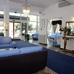 Jolie Hotel 3*