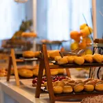 Jolie Hotel 3*